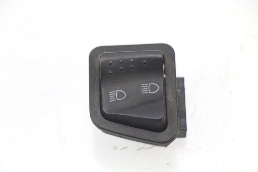 photo de HEADLIGHT SWITCH PIAGGIO NRG 50 (2004 - 2017)