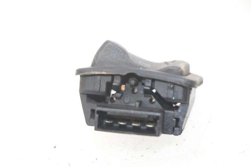 photo de HEADLIGHT HIGH BEAM SWITCH PIAGGIO FLY 100 (2006 - 2010)