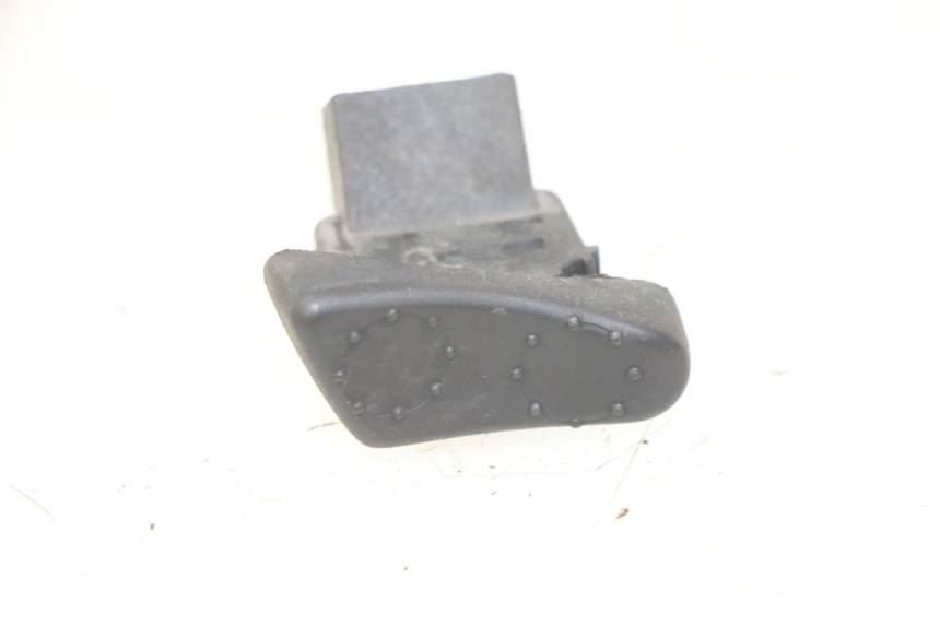 photo de HEADLIGHT SWITCH PIAGGIO VESPA GRANTURISMO 200 (2004 - 2005)