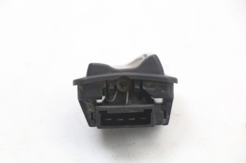 photo de HEADLIGHT HIGH BEAM SWITCH PIAGGIO X8 125 (2004 - 2007)