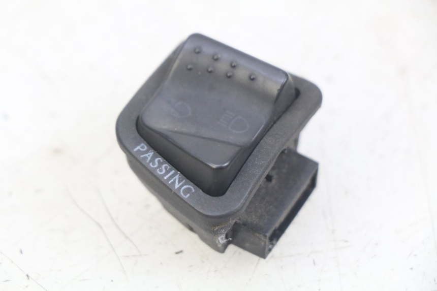 photo de HEADLIGHT HIGH BEAM SWITCH PIAGGIO X9 125 (2000 - 2003)