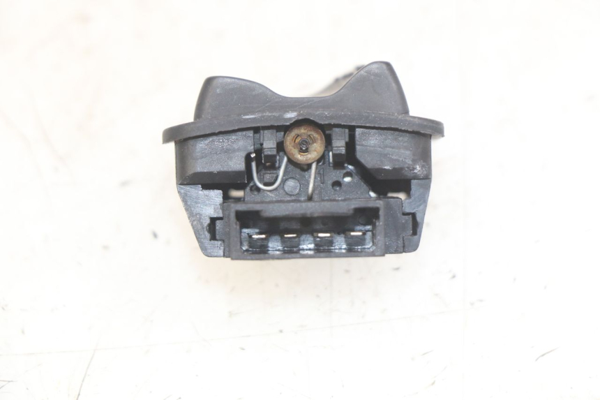 photo de HEADLIGHT HIGH BEAM SWITCH PIAGGIO XEVO - X EVO 125 (2007 - 2016)