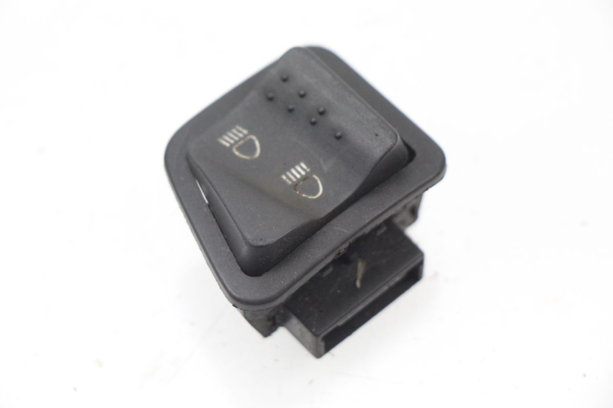 photo de HEADLIGHT HIGH BEAM SWITCH PIAGGIO ZIP 2T 50 (2009 - 2019)