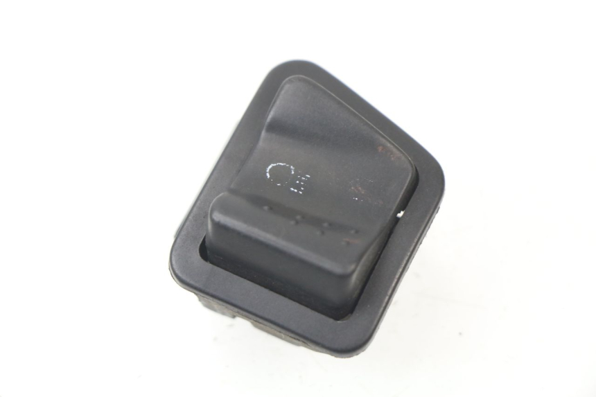 photo de HEADLIGHT HIGH BEAM SWITCH PIAGGIO ZIP 2T 50 (2009 - 2019)