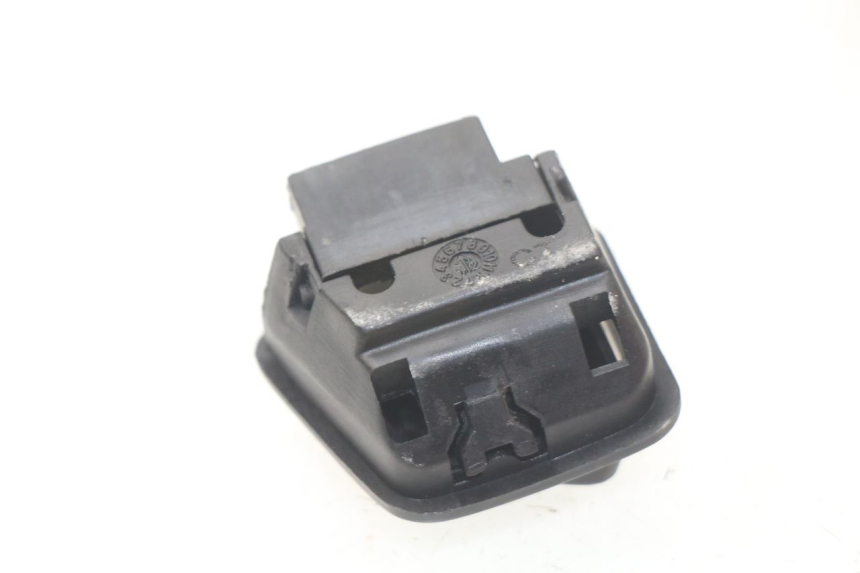 photo de HEADLIGHT HIGH BEAM SWITCH PIAGGIO ZIP 2T 50 (2009 - 2019)