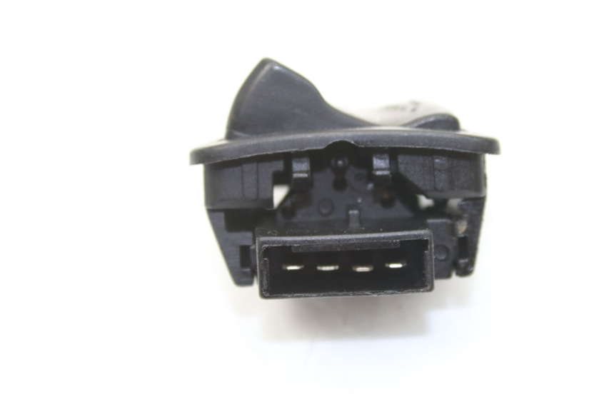 photo de HEADLIGHT HIGH BEAM SWITCH PIAGGIO ZIP 2T 50 (2009 - 2019)