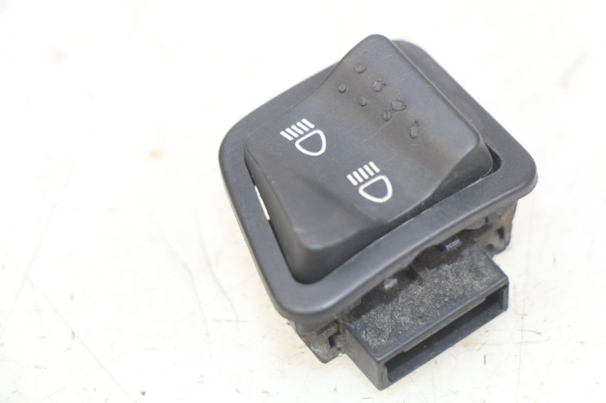 photo de HEADLIGHT HIGH BEAM SWITCH PIAGGIO ZIP 2T 50 (2009 - 2019)