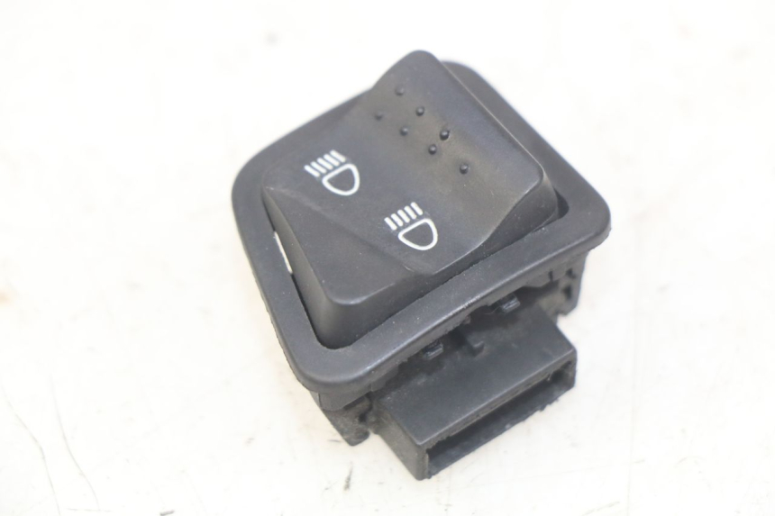 photo de HEADLIGHT HIGH BEAM SWITCH PIAGGIO ZIP 4T 50 (2018 - 2020)