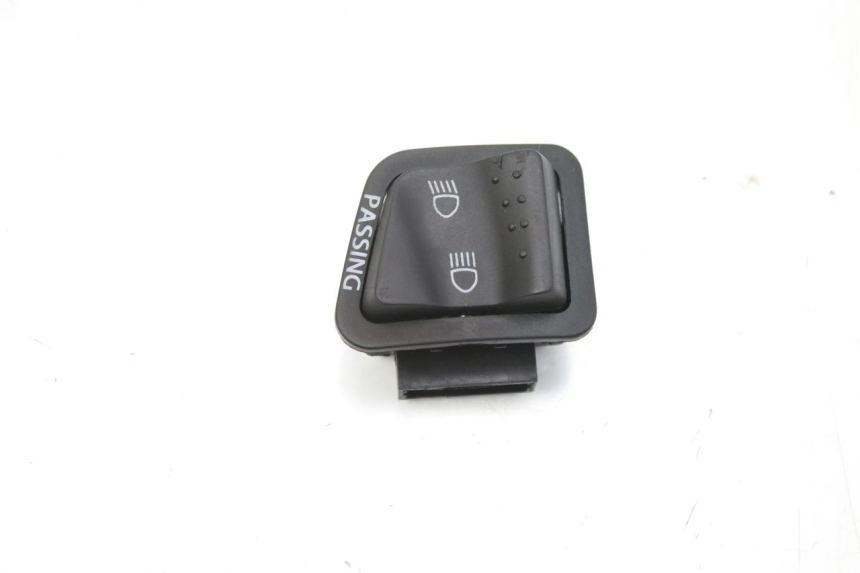 photo de HEADLIGHT HIGH BEAM SWITCH APRILIA SXR 50 (2021 - 2023)