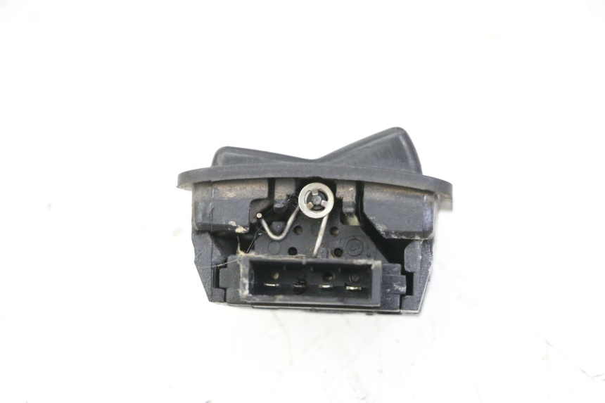 photo de HEADLIGHT HIGH BEAM SWITCH PEUGEOT TWEET 4T 50 (2018 - 2020)
