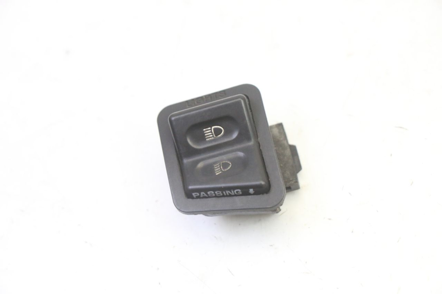 photo de HEADLIGHT HIGH BEAM SWITCH PEUGEOT TWEET 4T 50 (2018 - 2020)