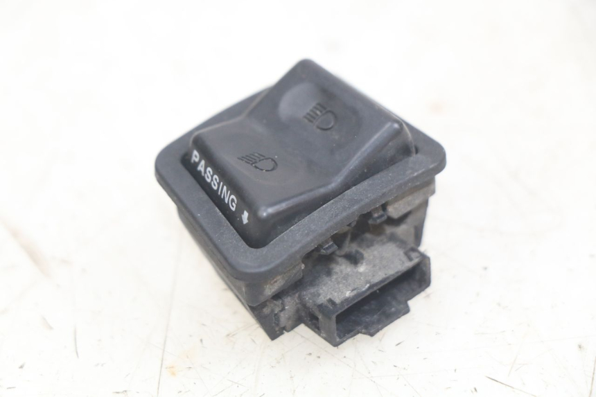 photo de HEADLIGHT HIGH BEAM SWITCH YAMAHA X-MAX XMAX 250 (2006 - 2009)