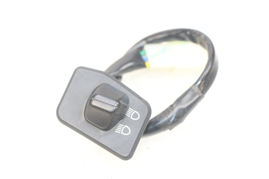 photo de HEADLIGHT HIGH BEAM SWITCH YAMAHA D'ELIGHT DELIGHT 115 (2013 - 2017)