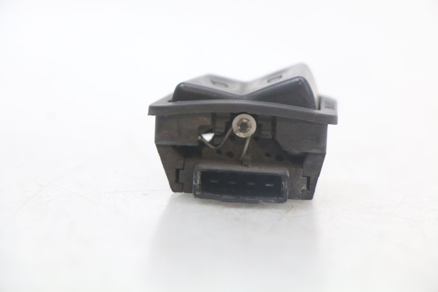 photo de HEADLIGHT HIGH BEAM SWITCH YAMAHA X-MAX XMAX 250 (2006 - 2009)