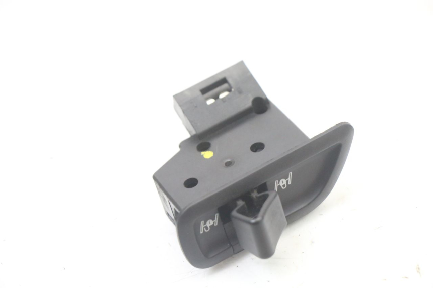 photo de ROLL LOCK SWITCH PIAGGIO MP3 500 (2014 - 2016)