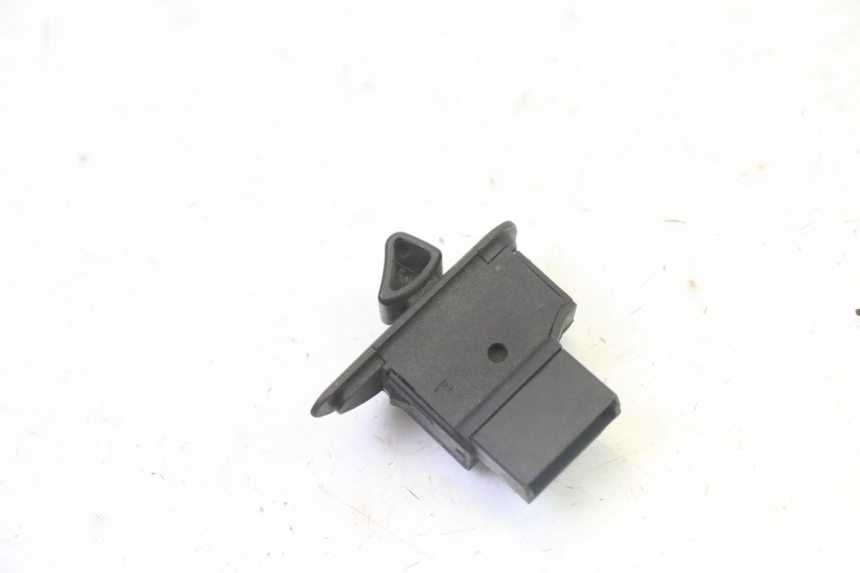 photo de ROLL LOCK SWITCH PIAGGIO MP3 125 (2006 - 2014)