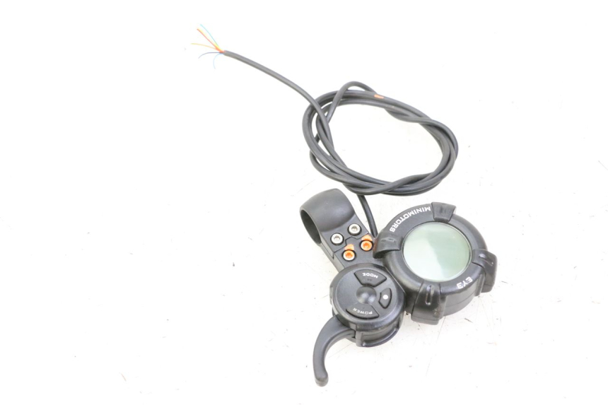 photo de SPEEDOMETER DUALTRON AMINIA 1