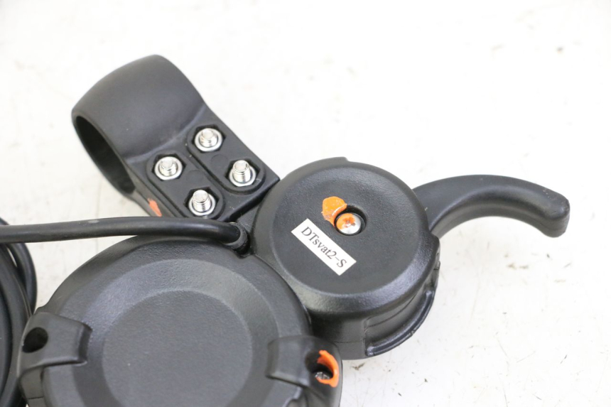 photo de SPEEDOMETER DUALTRON AMINIA 1