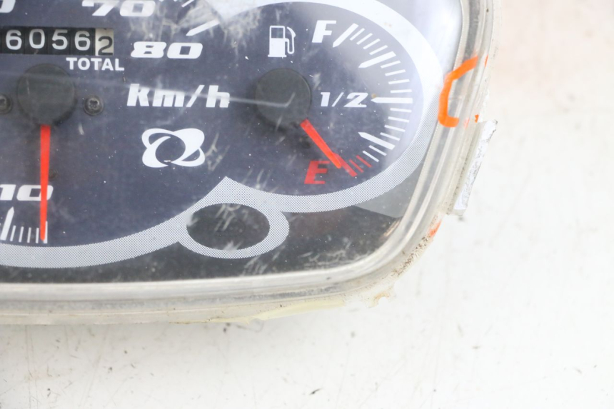 photo de SPEEDOMETER MBK BOOSTER SPIRIT 50 (2004 - 2017) - Detailed visual inspection