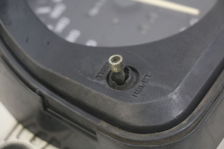 photo de SPEEDOMETER HONDA CBR F SC25 1000 (1989 - 1992)