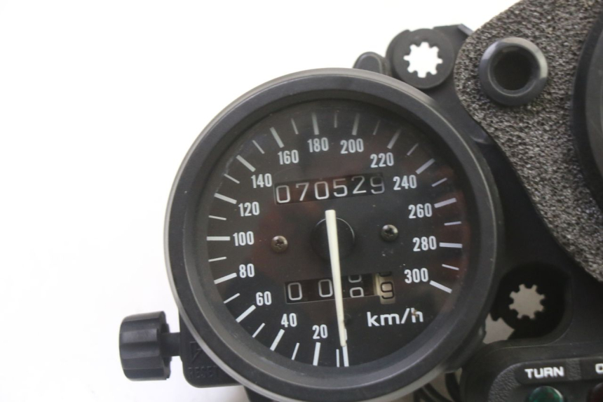 photo de SPEEDOMETER HONDA CBR RR FIREBLADE 900 (1992 - 1994)