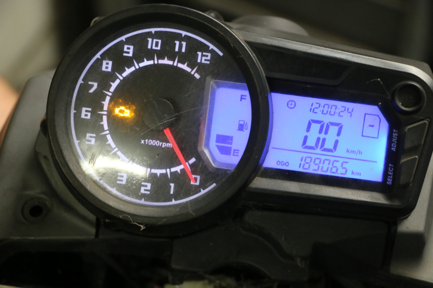 photo de SPEEDOMETER KSR CODE 125 (2018 - 2020) - Zoom on usage condition