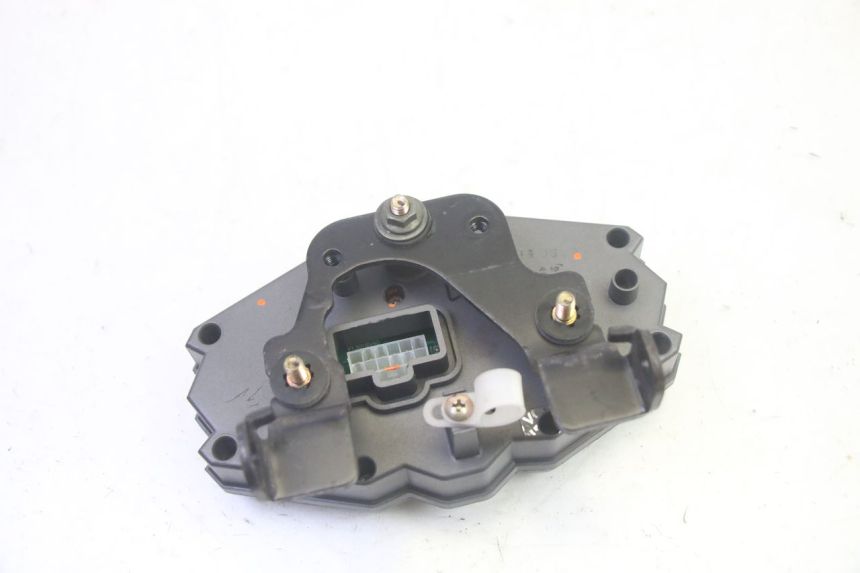 photo de SPEEDOMETER SYM CROX 4T 50 (2016 - 2023) - Surface and material condition