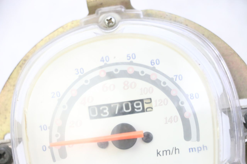 photo de SPEEDOMETER DAELIM BESBI 125 (2007 - 2008)
