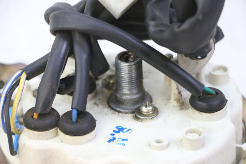 photo de SPEEDOMETER DAELIM BESBI 125 (2007 - 2008)
