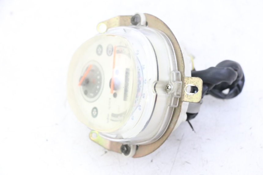 photo de SPEEDOMETER DAELIM BESBI 125 (2007 - 2008)