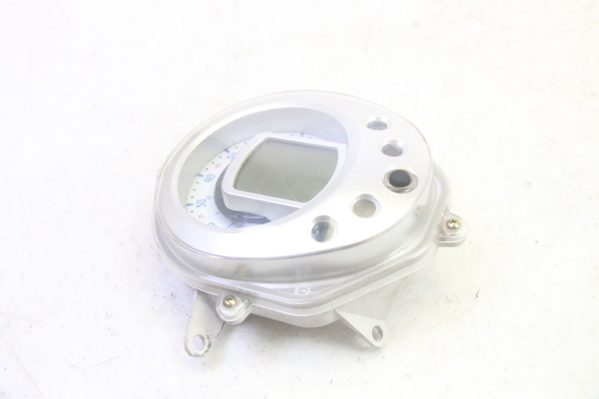 photo de SPEEDOMETER PEUGEOT DJANGO 4T 50 (2014 - 2019) - Zoom on usage condition