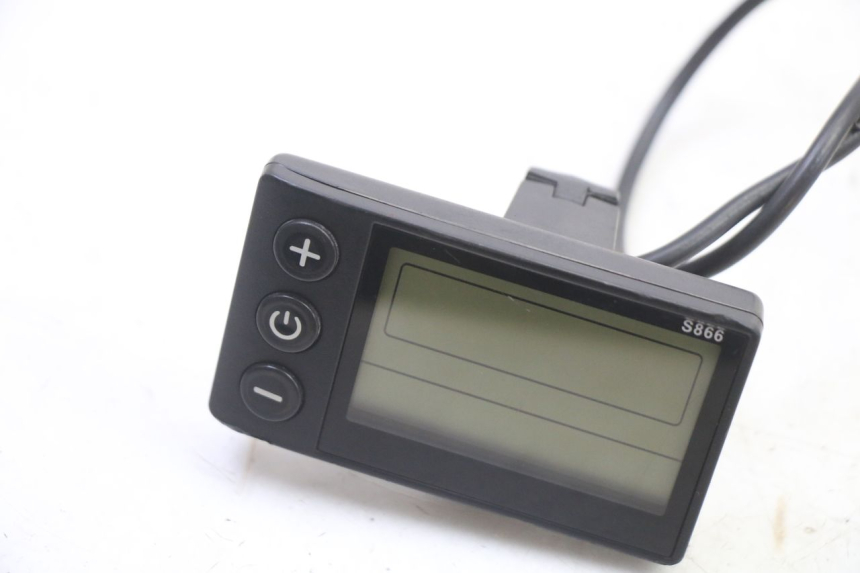 photo de SPEEDOMETER URBANGLIDE E-CROSS PRO 1