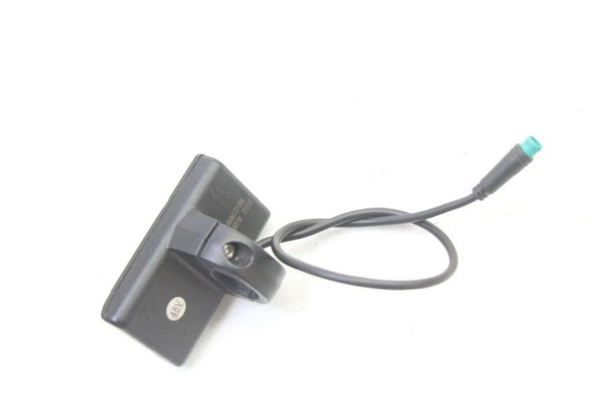 photo de SPEEDOMETER URBANGLIDE E-CROSS PRO 1