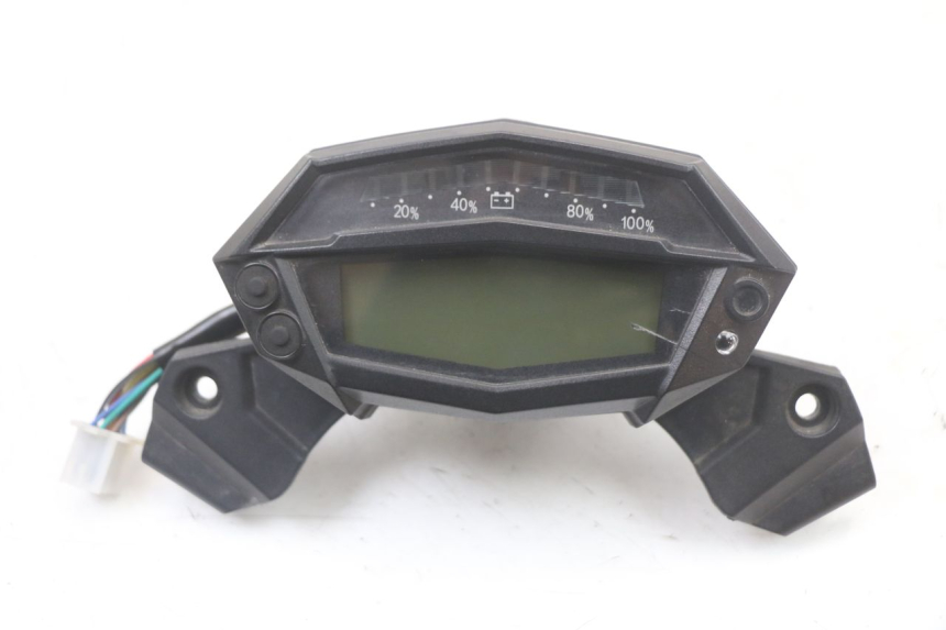 photo de SPEEDOMETER EBROH BRAVO GLE 1 (2020 - 2024)