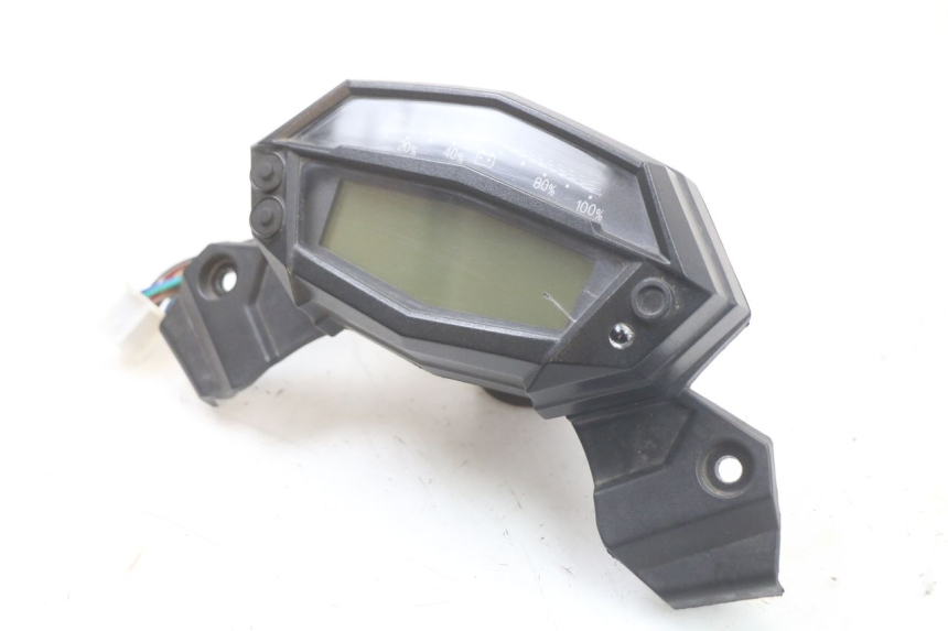 photo de SPEEDOMETER EBROH BRAVO GLE 1 (2020 - 2024)