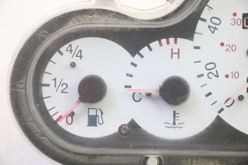 photo de SPEEDOMETER PEUGEOT ELYSEO 125 (1999 - 2004) - Component detail