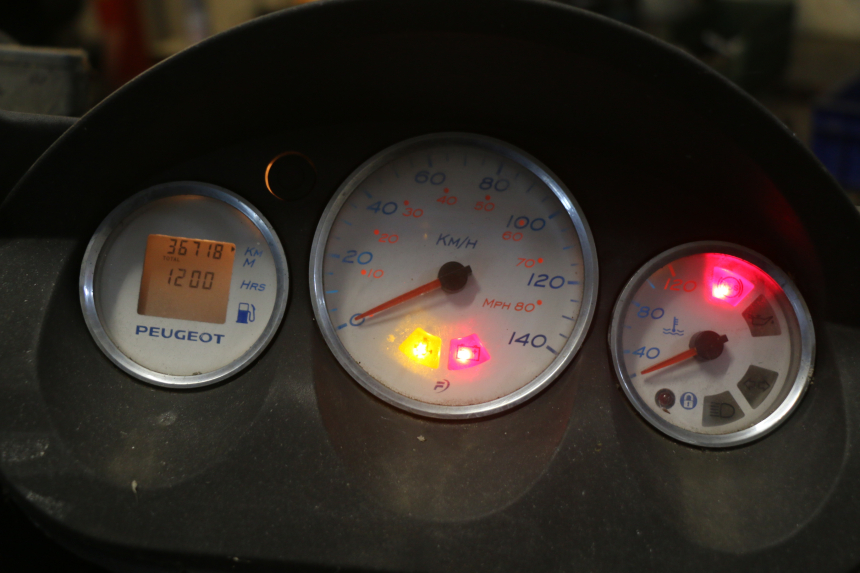 photo de SPEEDOMETER PEUGEOT ELYSTAR 125 (2002 - 2007)