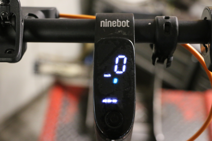 photo de SPEEDOMETER SEGWAY NINEBOT F40E 1