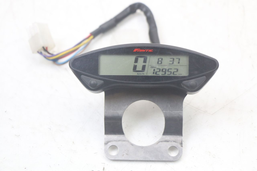 photo de SPEEDOMETER FANTIC XM PERFORMANCE 2T 50 (2021 - 2022)