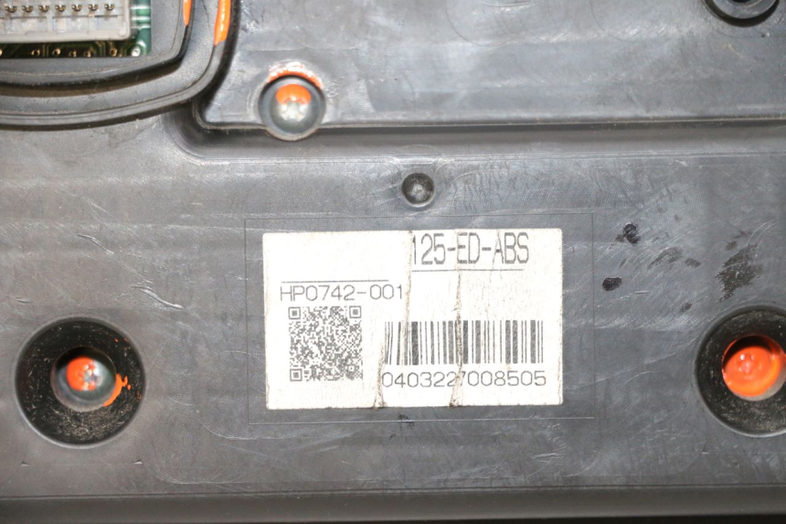 photo de SPEEDOMETER HONDA FES S-WING SWING ABS 125 (2007 - 2015)