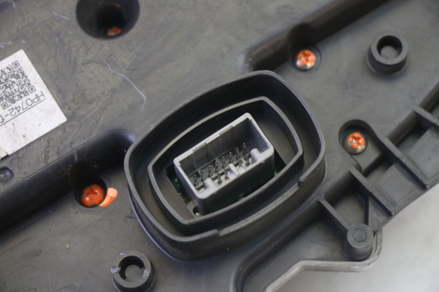 photo de SPEEDOMETER HONDA FES S-WING SWING ABS 125 (2007 - 2015)