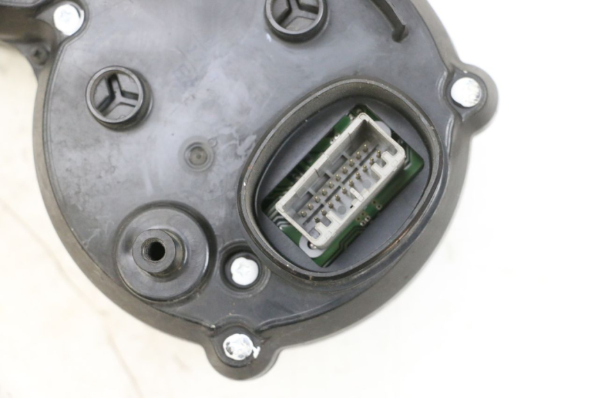 photo de SPEEDOMETER YAMAHA FJR ABS 1300 (2006 - 2012) - Product overview