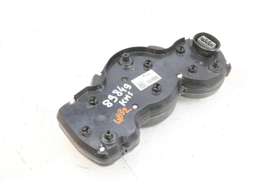 photo de SPEEDOMETER YAMAHA FJR ABS 1300 (2006 - 2012) - Fixing points details