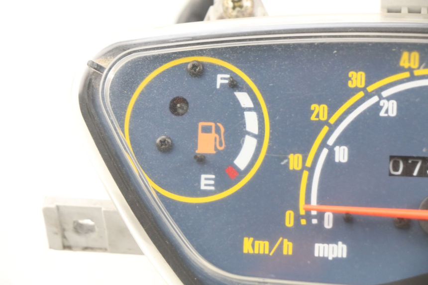photo de SPEEDOMETER FYM STRADA 50 (2007 - 2014)