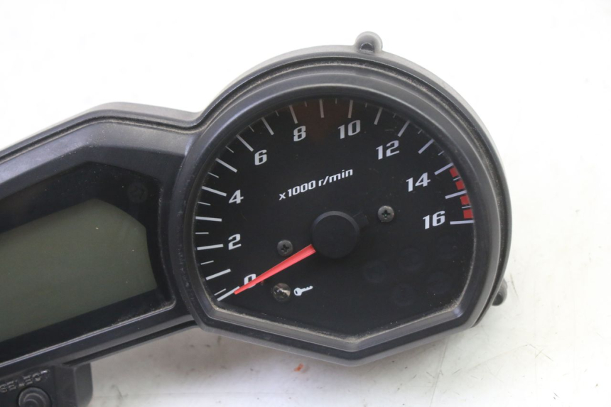 photo de SPEEDOMETER YAMAHA FZ6 FAZER S2 600 (2007 - 2011)