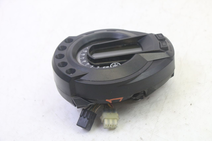 photo de SPEEDOMETER YAMAHA FZ6 N FAZER 600 (2004 - 2006)