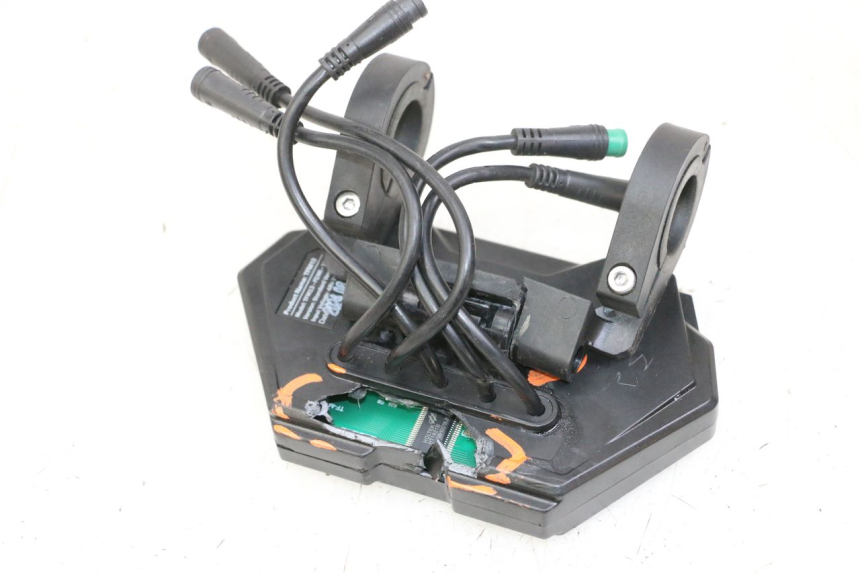 photo de SPEEDOMETER KUKIRIN G2 MASTER 1