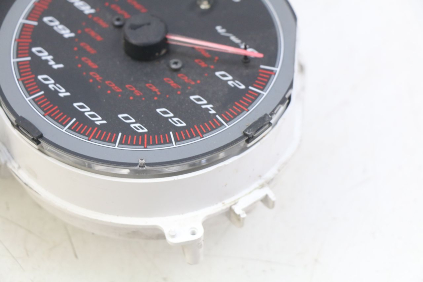 photo de SPEEDOMETER GILERA GP 800 (2007 - 2013)