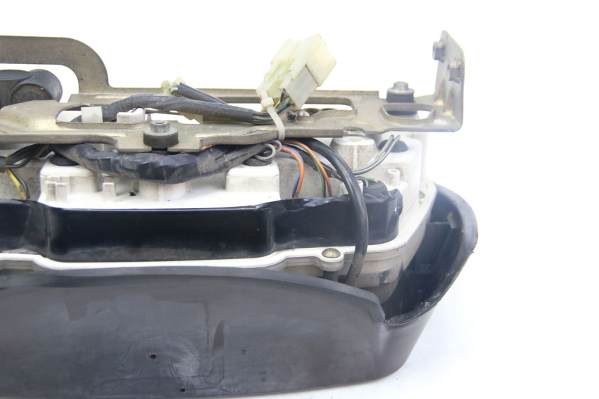 photo de SPEEDOMETER SUZUKI GSX-F GSX  F 1100 (1988 - 1994)