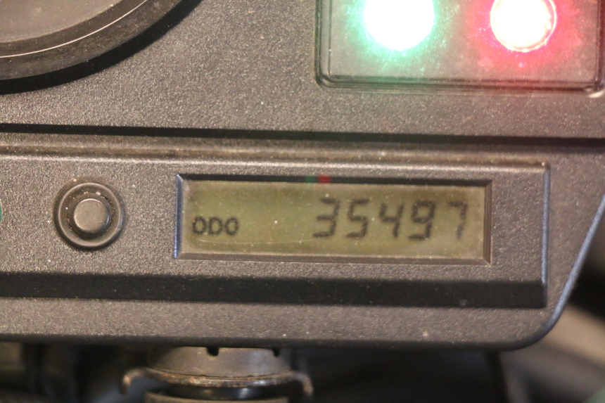 photo de SPEEDOMETER HONDA CBR 919 RR FIREBLADE 900 (1998 - 1999)